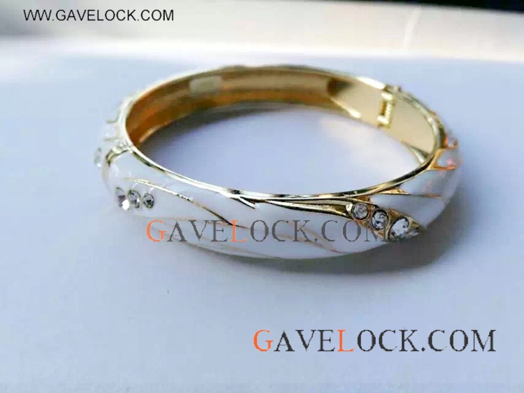 Fashion White Face With Diamond Punk Bangle